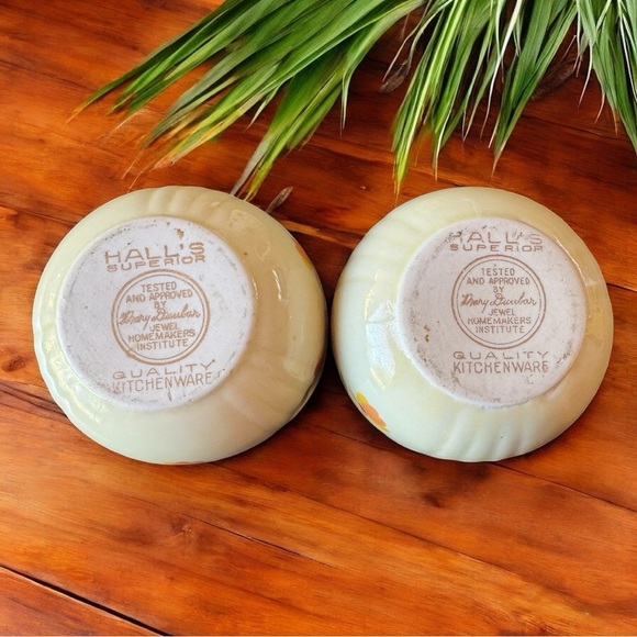 Vintage Hall’s Superior Creamer & Custard Cups Set – Autumn Floral Pattern 3 Pc - Picture 10 of 14